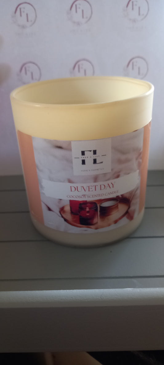 Large Luxury Cocosoy Scented Candle - Duvet Day